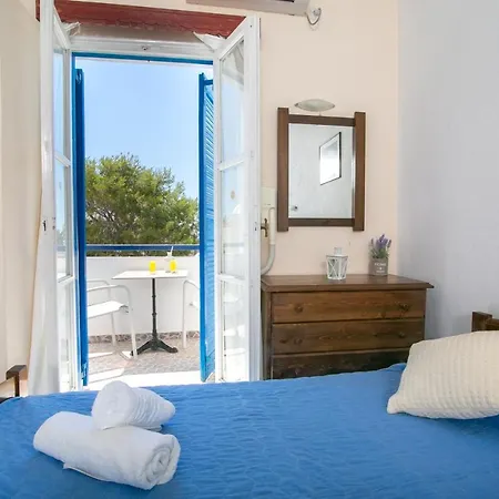 Hotel Gardenia Perissa (Santorini)
