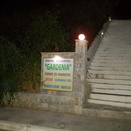 Gardenia Hotel Perissa (Santorini)