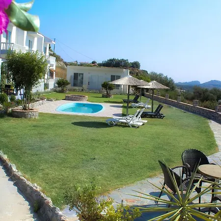 Gardenia Hotel 3*