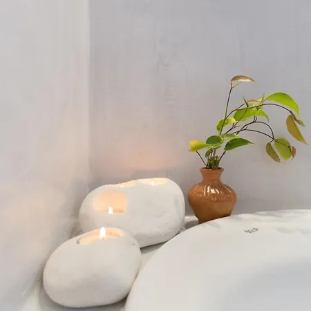 Gardenia Hotel Perissa (Santorini)