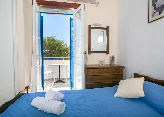 Hotel Gardenia Perissa (Santorini)